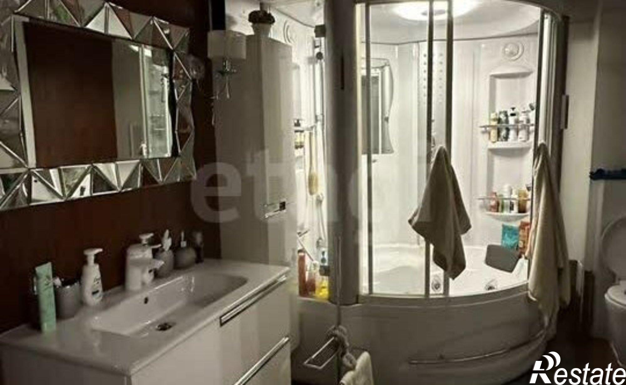 Купить квартиру за 22 000 000 рублей на Иркутск, Байкальская улица, 342/3