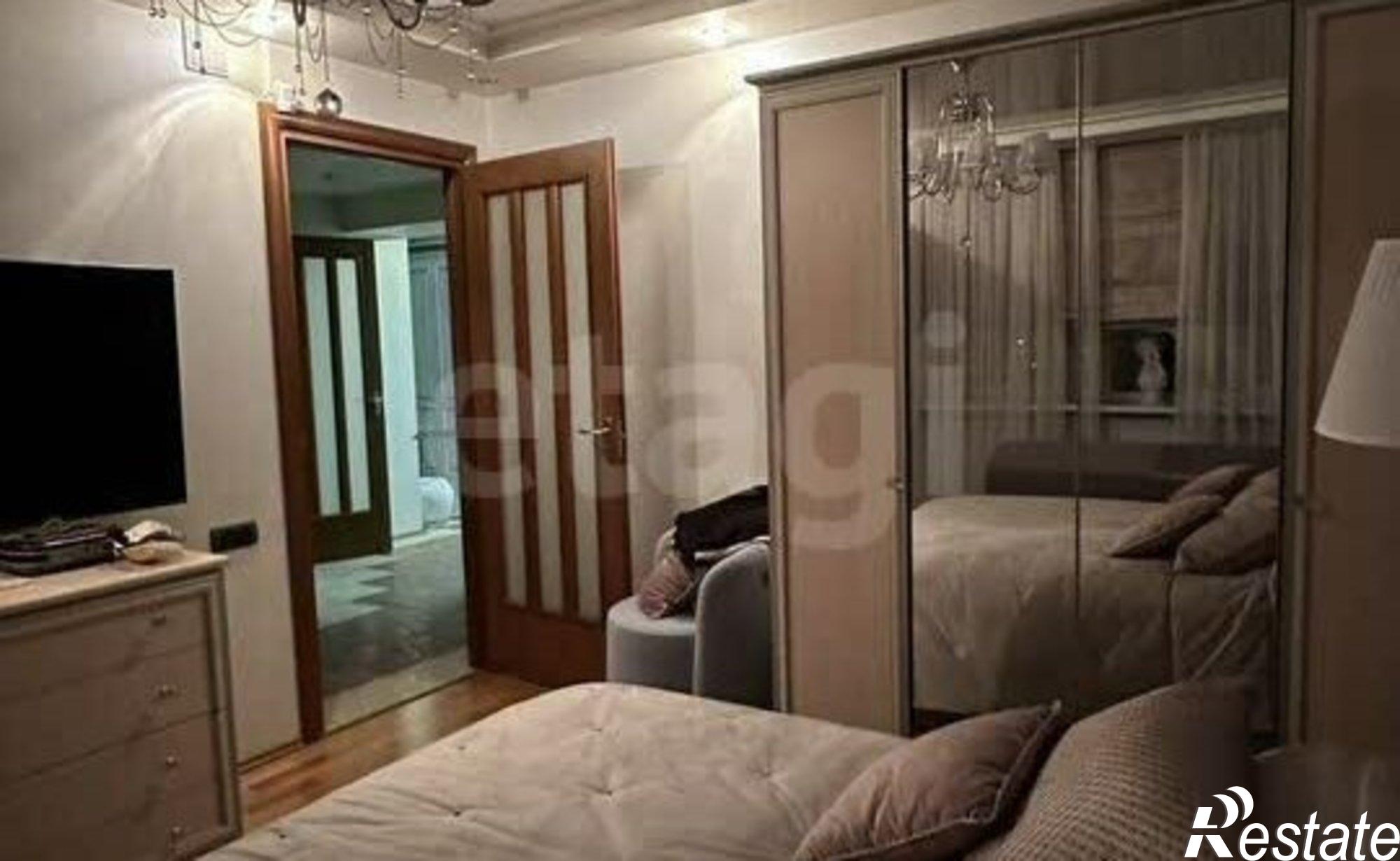 Купить квартиру за 22 000 000 рублей на Иркутск, Байкальская улица, 342/3