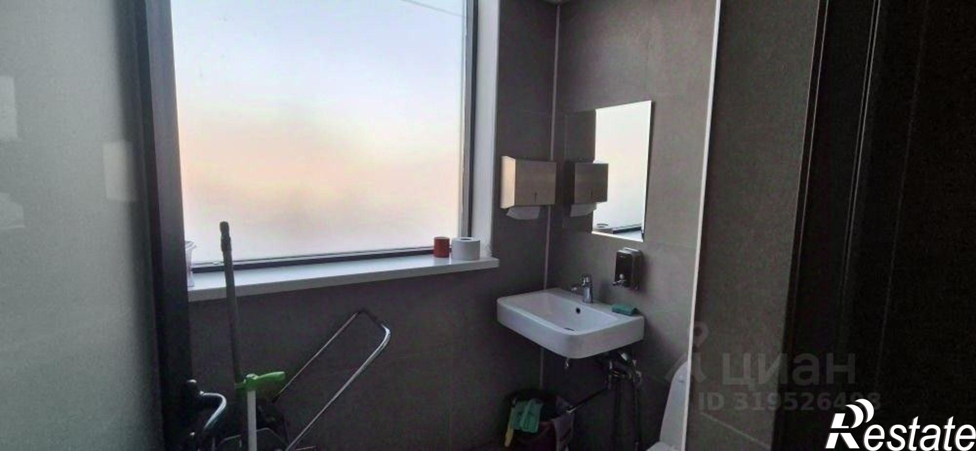 Сдать офис, помещение под офис за 150 400 рублей на Иркутск, Правобережный район