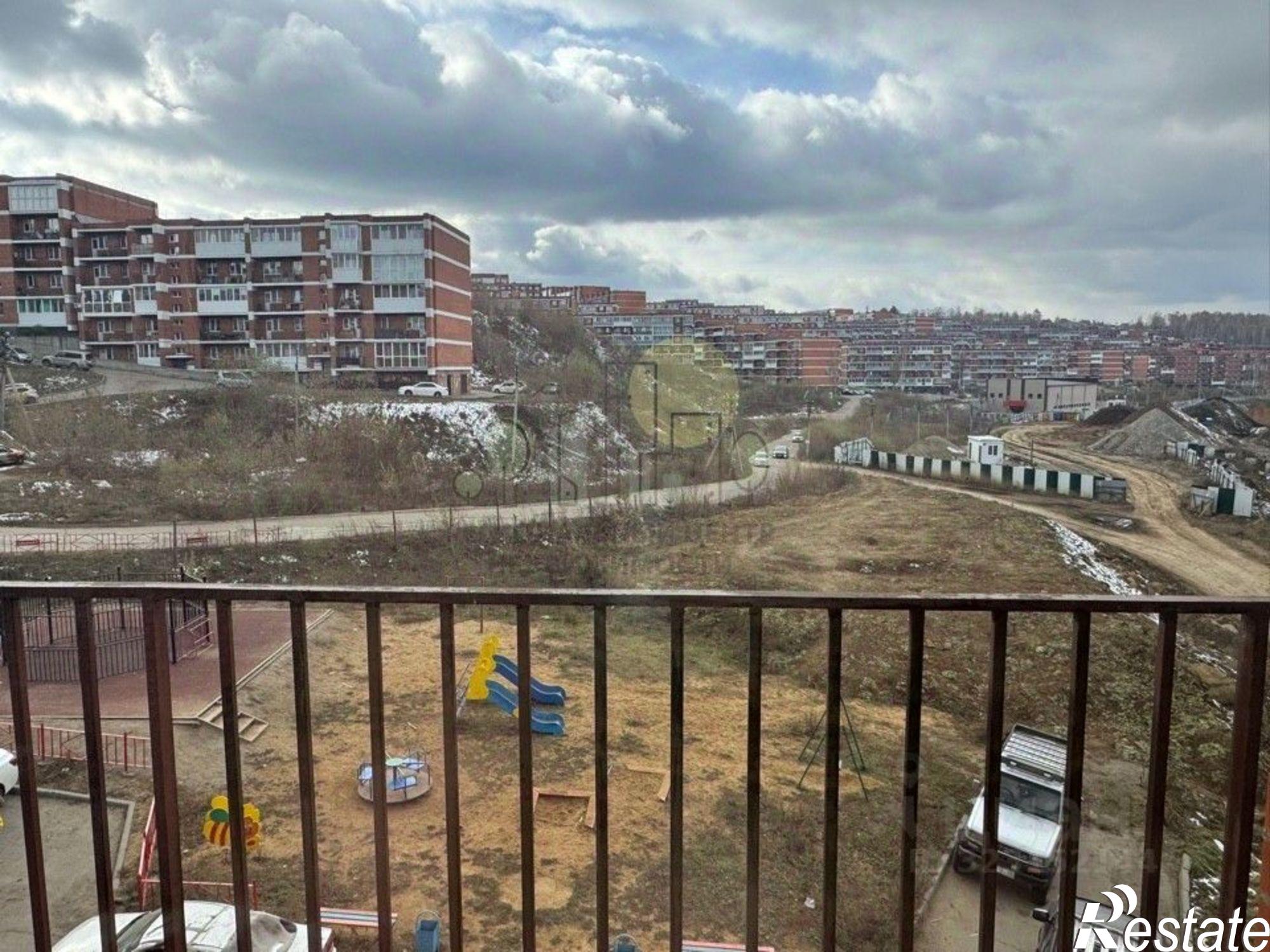 Купить квартиру за 3 700 000 рублей на Иркутский район, Березовый мкр, д.229