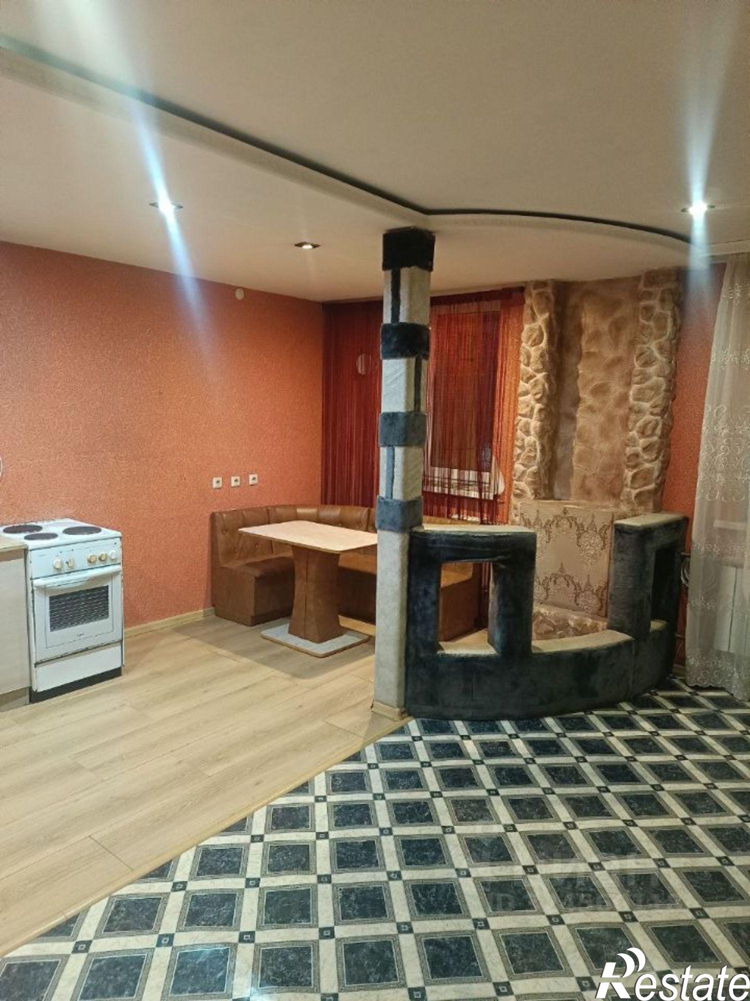 Сдать квартиру за 28 000 рублей на Иркутск, Угольный проезд, 68/1