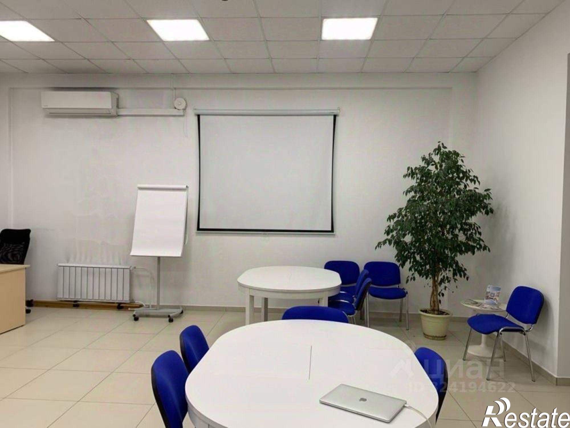 Купить офис, помещение под офис за 19 752 600 рублей на Иркутск, Октябрьский район