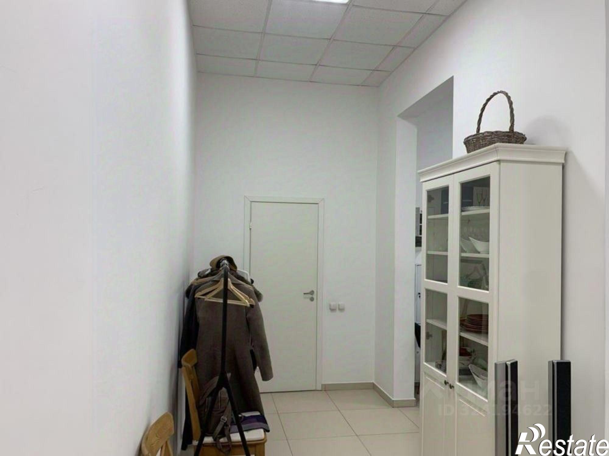 Купить офис, помещение под офис за 19 752 600 рублей на Иркутск, Октябрьский район