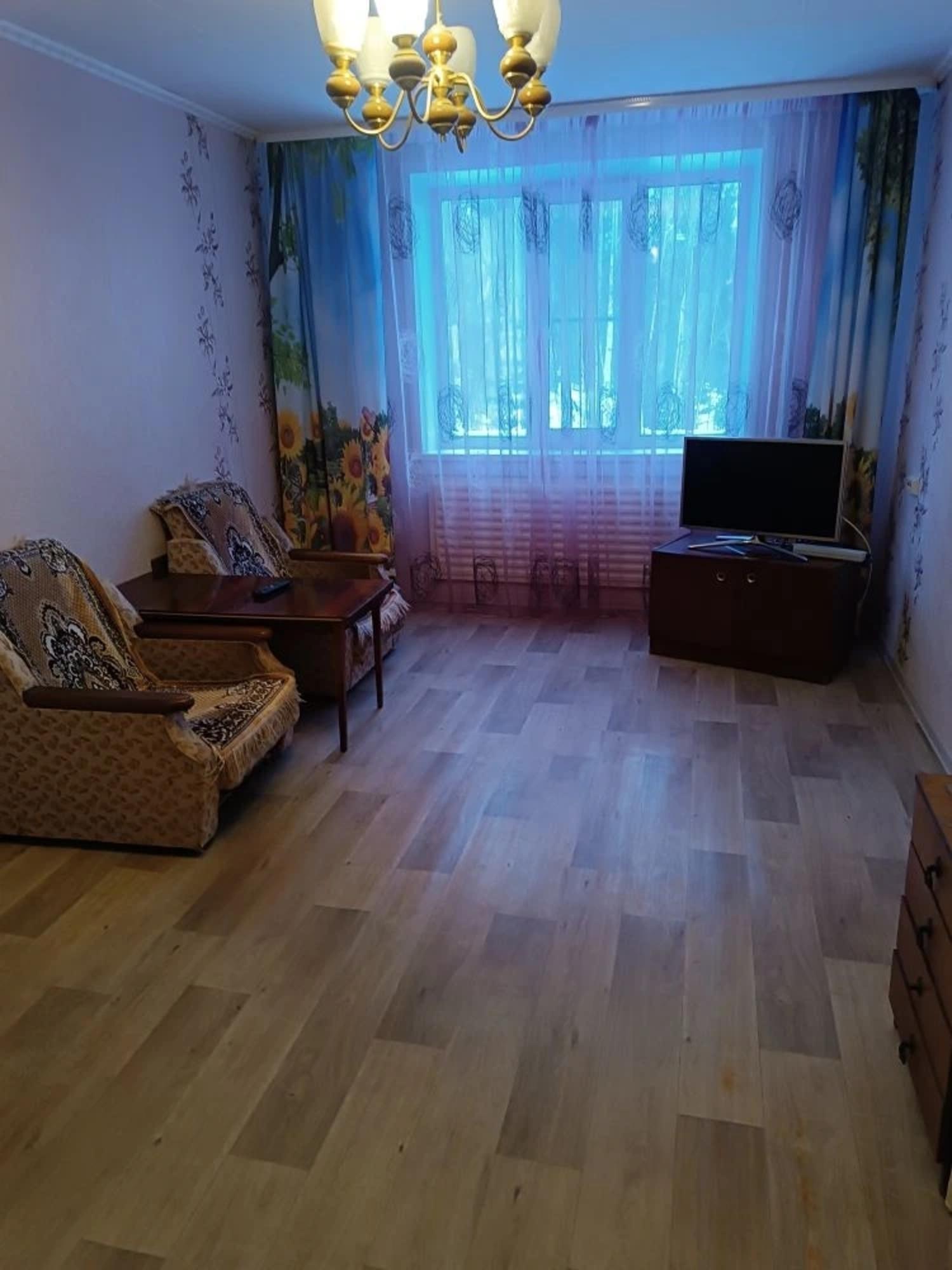 Купить квартиру за 2 100 000 рублей на Карла Маркса, 61