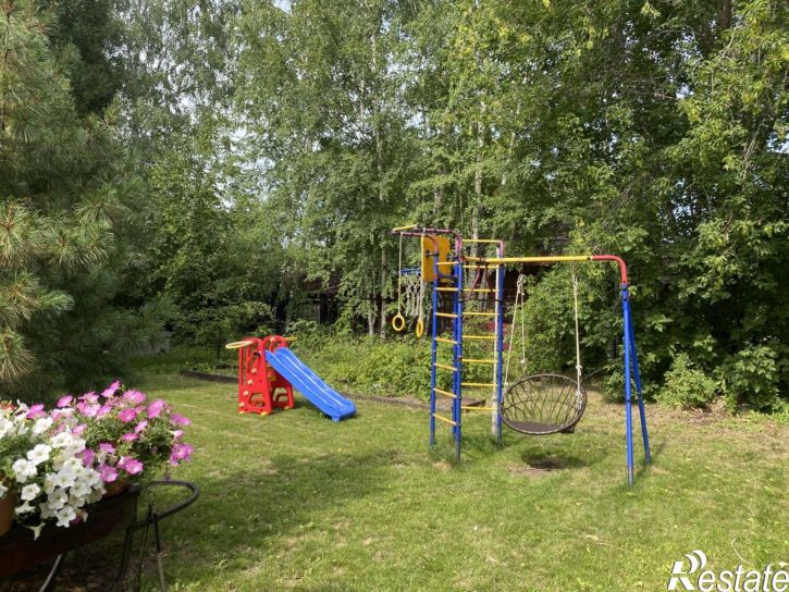 Коттедж/дом Зелёная улица, 8,  д. 8