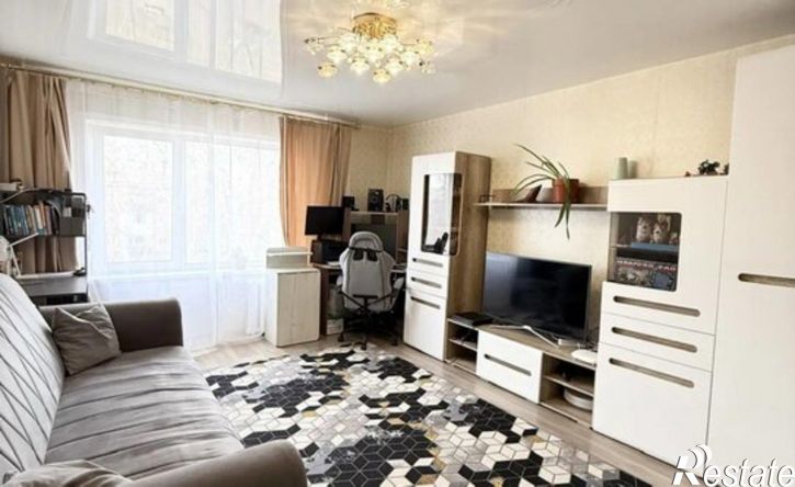 3-комн квартира Братск, бульвар Космонавтов, 58