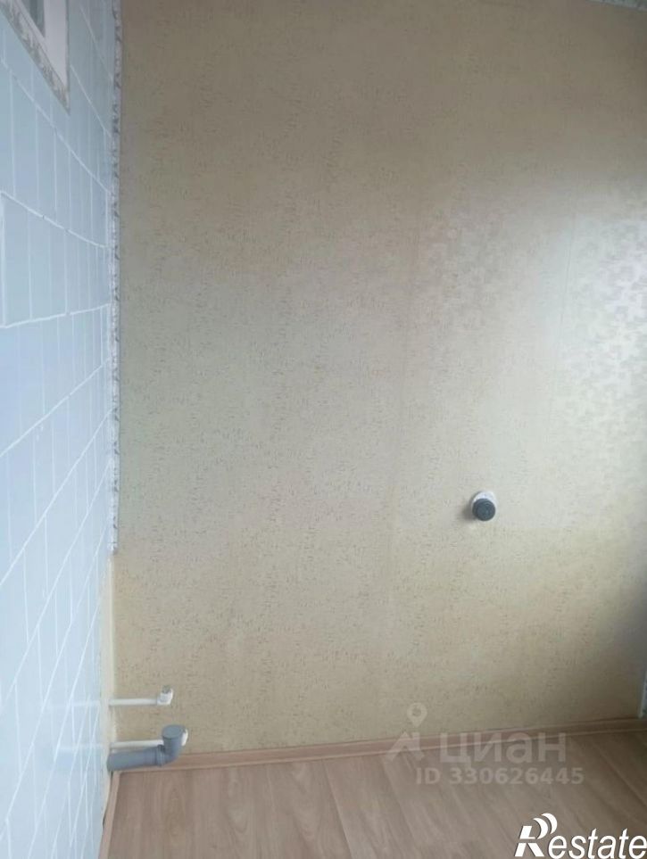 4-комн квартира ул Плеханова, 5,  д. 5