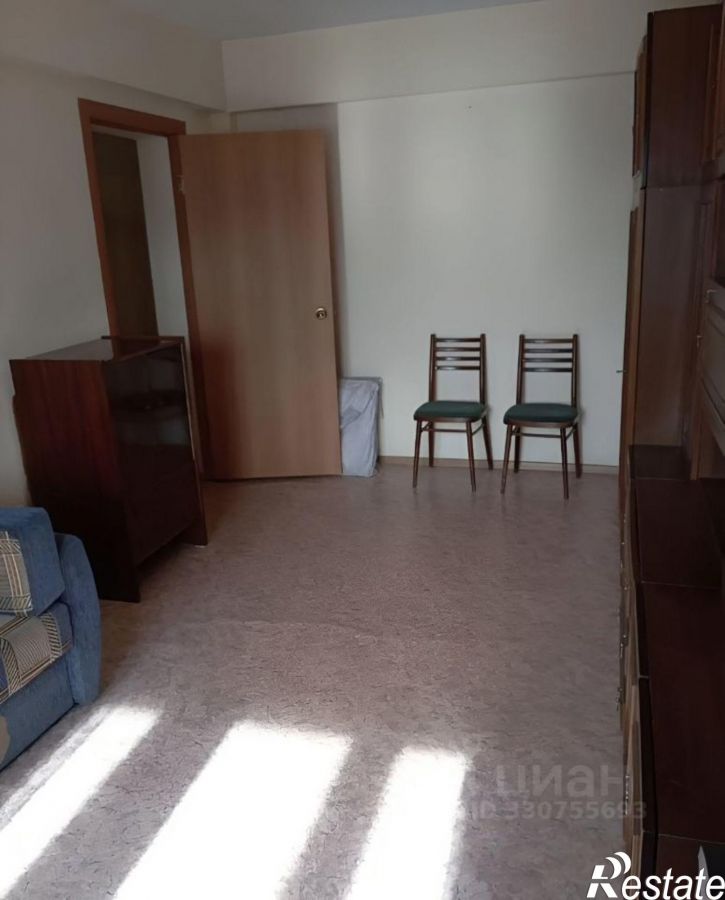 2-комн квартира 1-й микрорайон, 50Ак2
