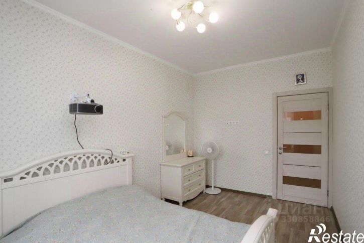 3-комн квартира ул Медовая, 8,  д. 8