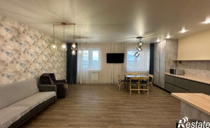 3-комн квартира Иркутск, улица Дыбовского, 8/8