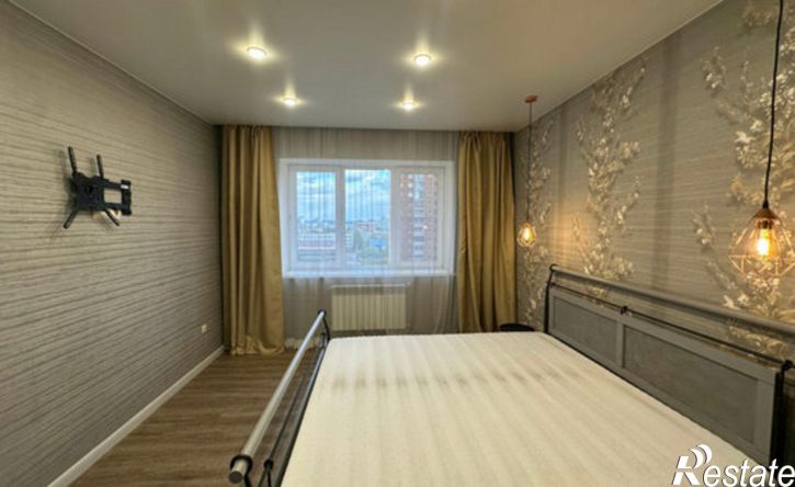 3-комн квартира Иркутск, улица Дыбовского, 8/8