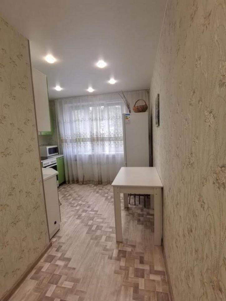 1-комн квартира Георгия Димитрова, 16