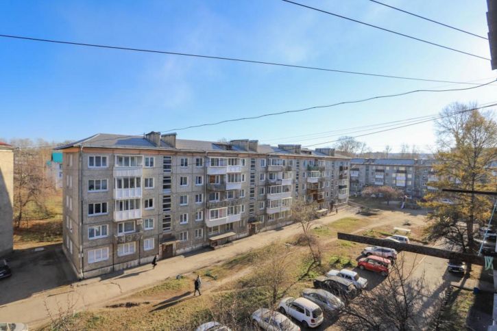2-комн квартира 1-й микрорайон, 6а
