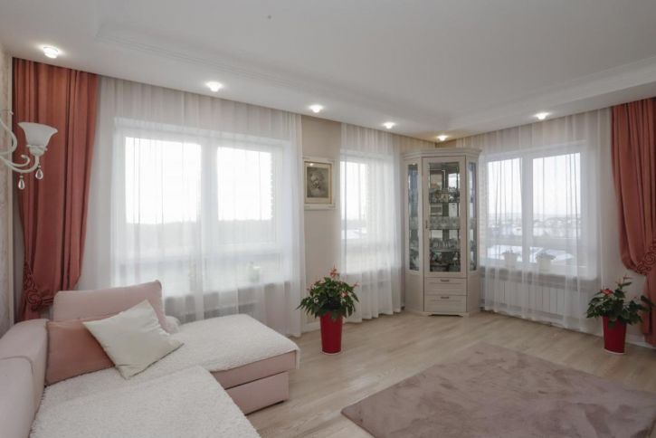3-комн квартира -, 8