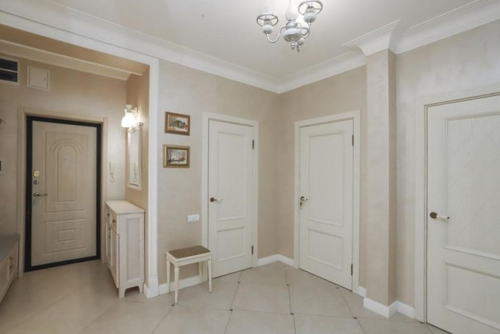 3-комн квартира -, 8