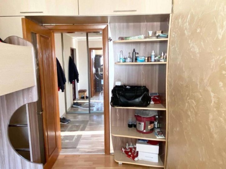 2-комн квартира Дружбы Народов пр-кт, 94