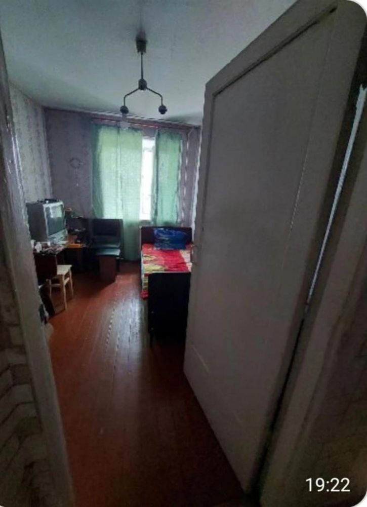 3-комн квартира Краснопартизанская, 40