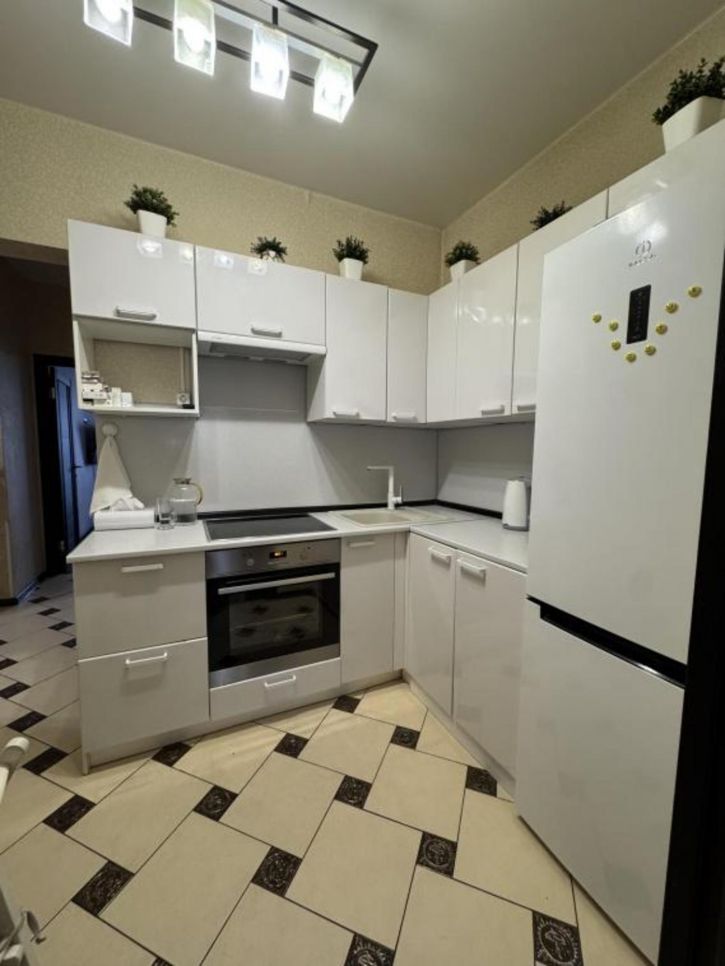 2-комн квартира в новом доме Рассветная, 6/2