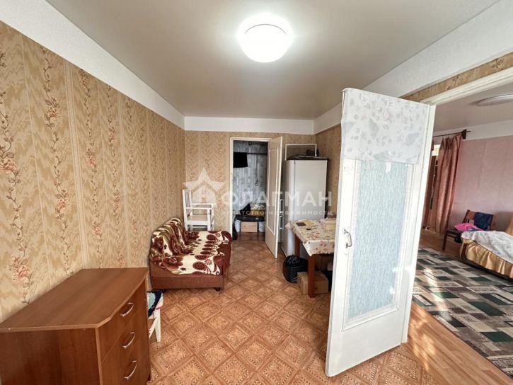 2-комн квартира Победы, 11