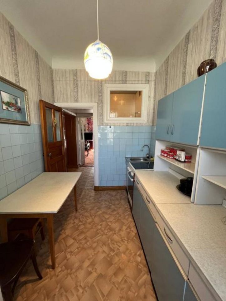 3-комн квартира 2-й квартал, 24А