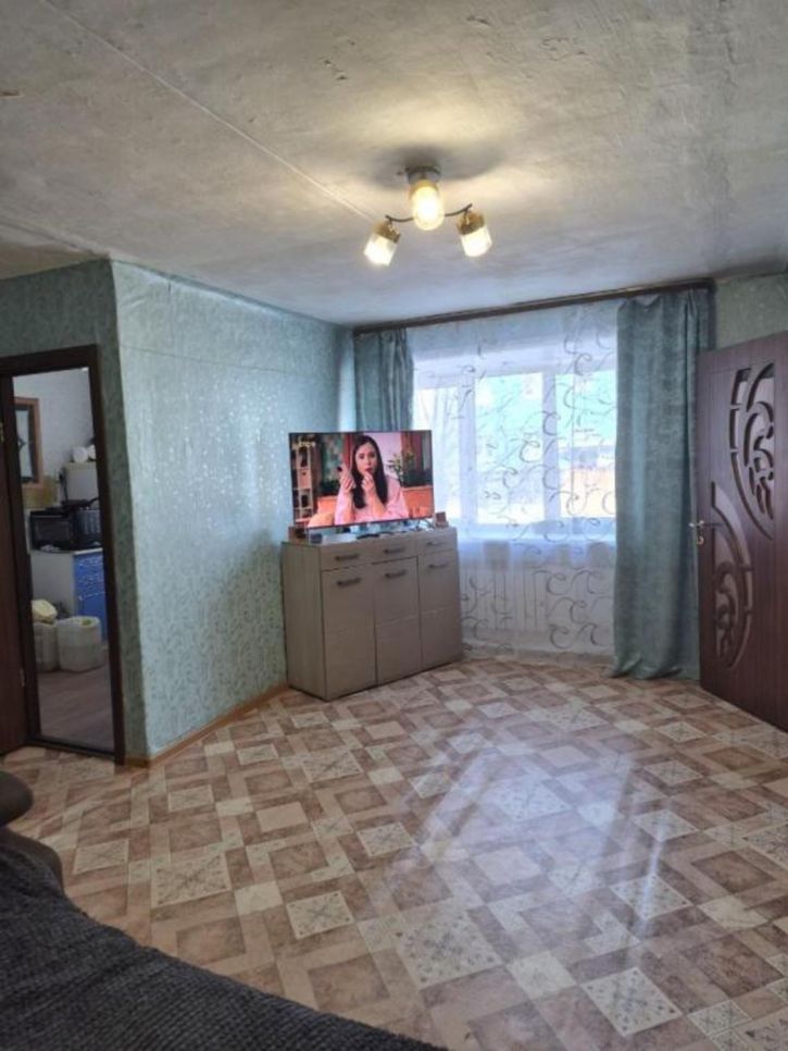 2-комн квартира Орджоникидзе , 21
