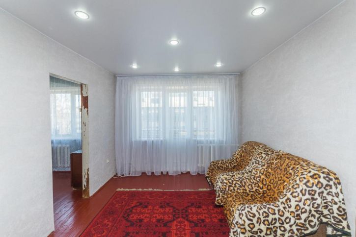 2-комн квартира 1-й микрорайон, 4