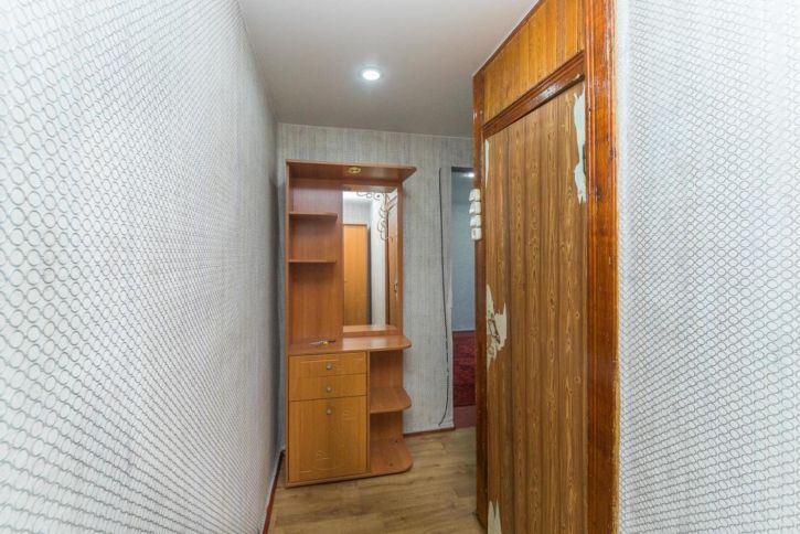 2-комн квартира 1-й микрорайон, 4