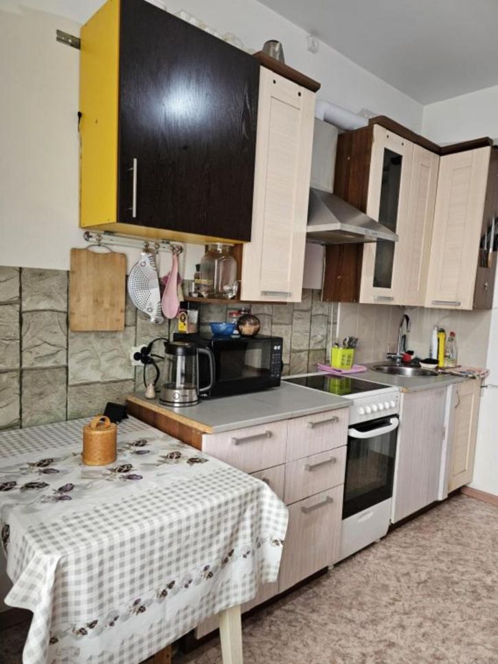 1-комн квартира 10-й квартал, 5