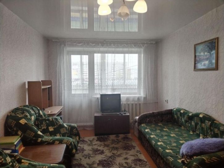 1-комн квартира 4-й микрорайон, 14