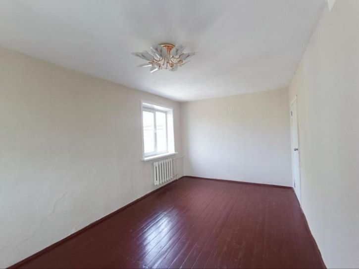 3-комн квартира 1-й микрорайон, 42