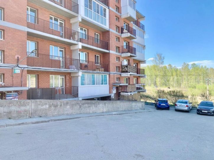 1-комн квартира Березовый Микрорайон, 210