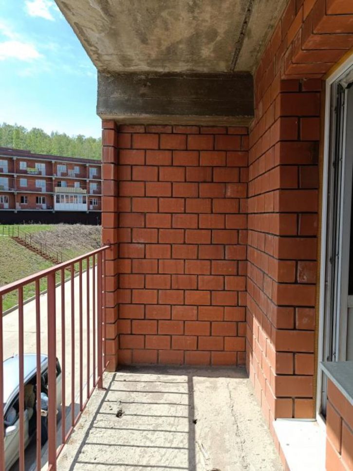 1-комн квартира -, 245