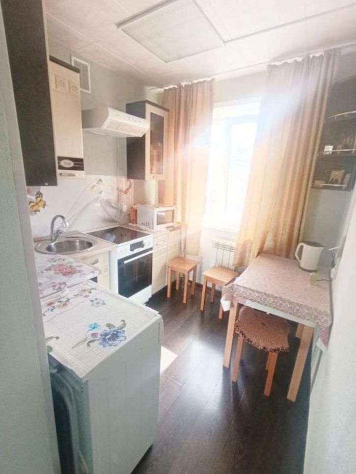 2-комн квартира 1-й квартал, 7