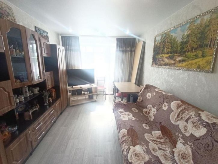 2-комн квартира 1-й квартал, 7