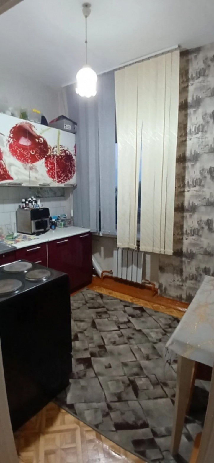 2-комн квартира Лазо, 8