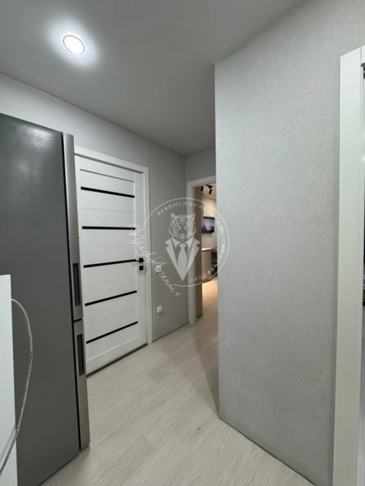 1-комн квартира Еловая, 8