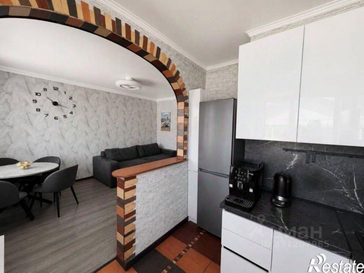 3-комн квартира 4-й микрорайон, 13