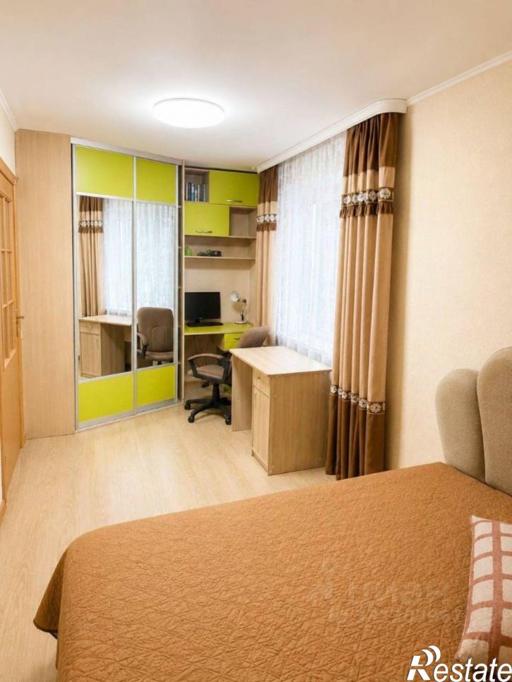 2-комн квартира 18-й квартал, 37