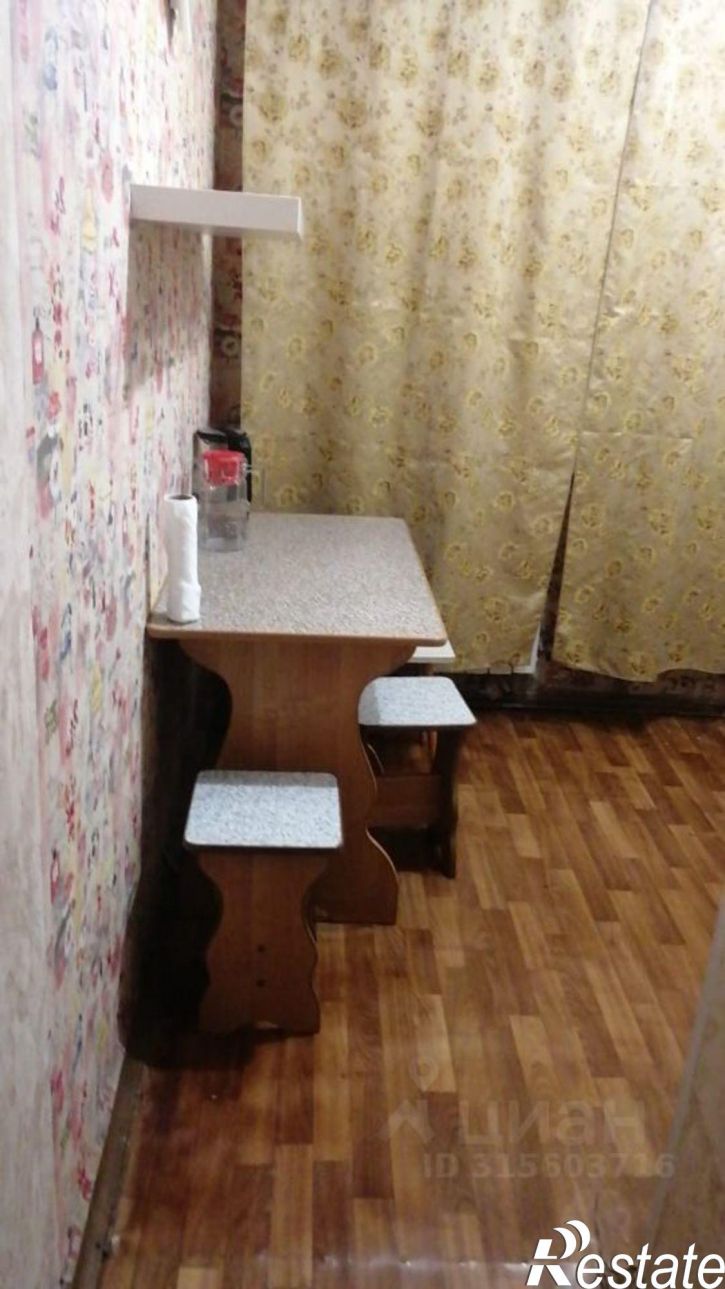 2-комн квартира 1-й микрорайон, 2