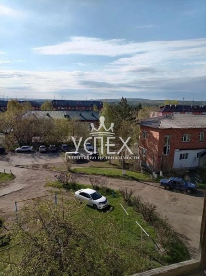 1-комн квартира -, 10
