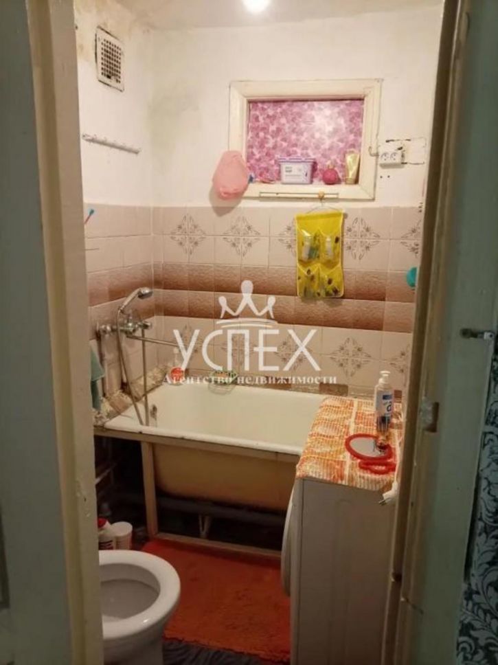 1-комн квартира -, 10