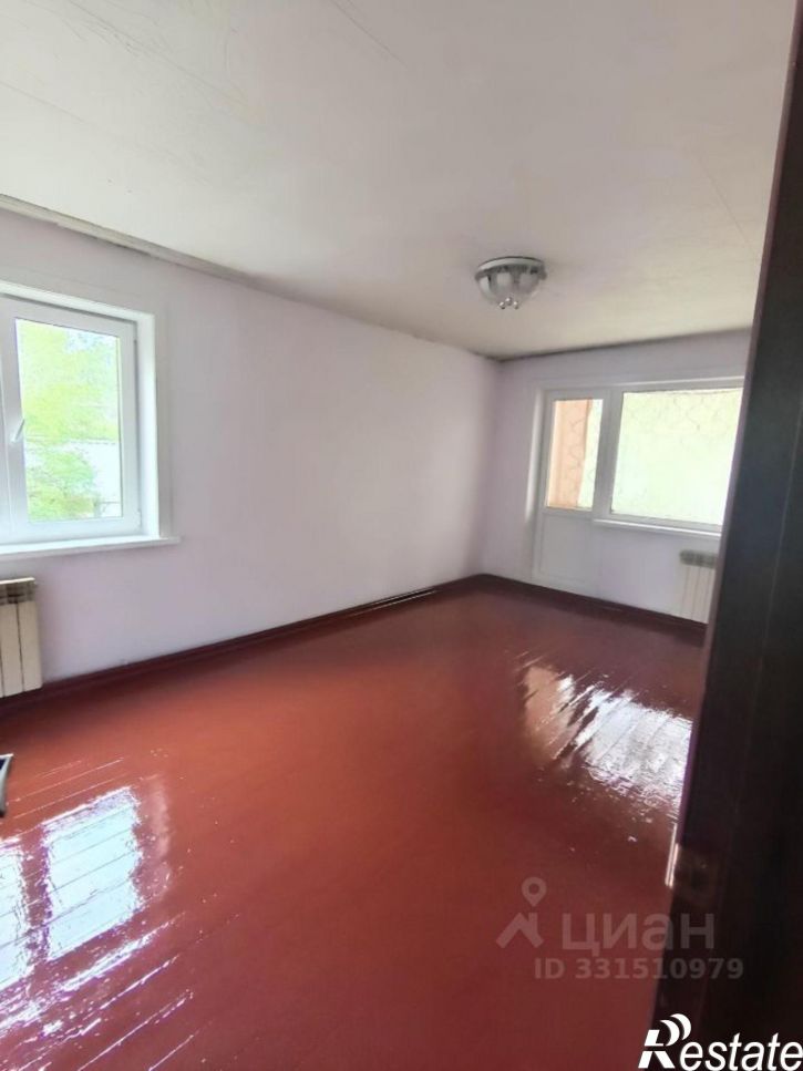 3-комн квартира 1-й микрорайон, 38А