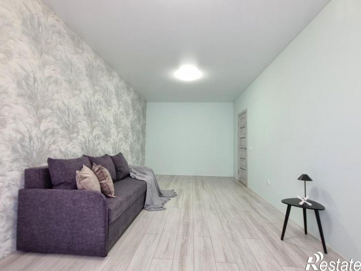 3-комн квартира Ботаника кв-л, 10