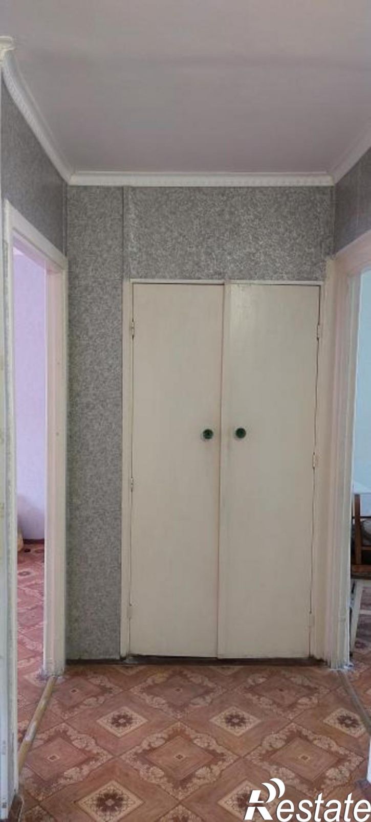 2-комн квартира -, 35