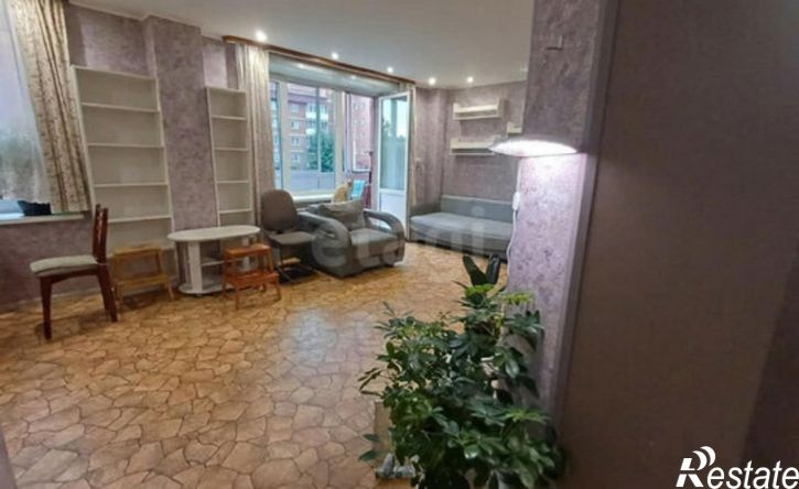 3-комн квартира 4-й квартал, 15