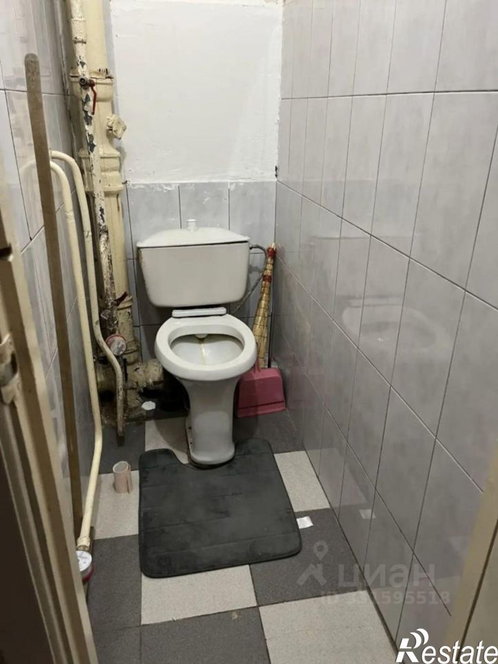 3-комн квартира пр-кт Дружбы Народов, 37,  д. 37