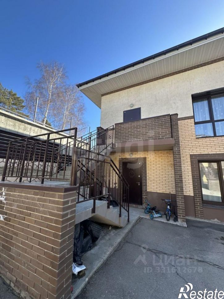 4-комн квартира Рябиновая улица, 13,  д. 13