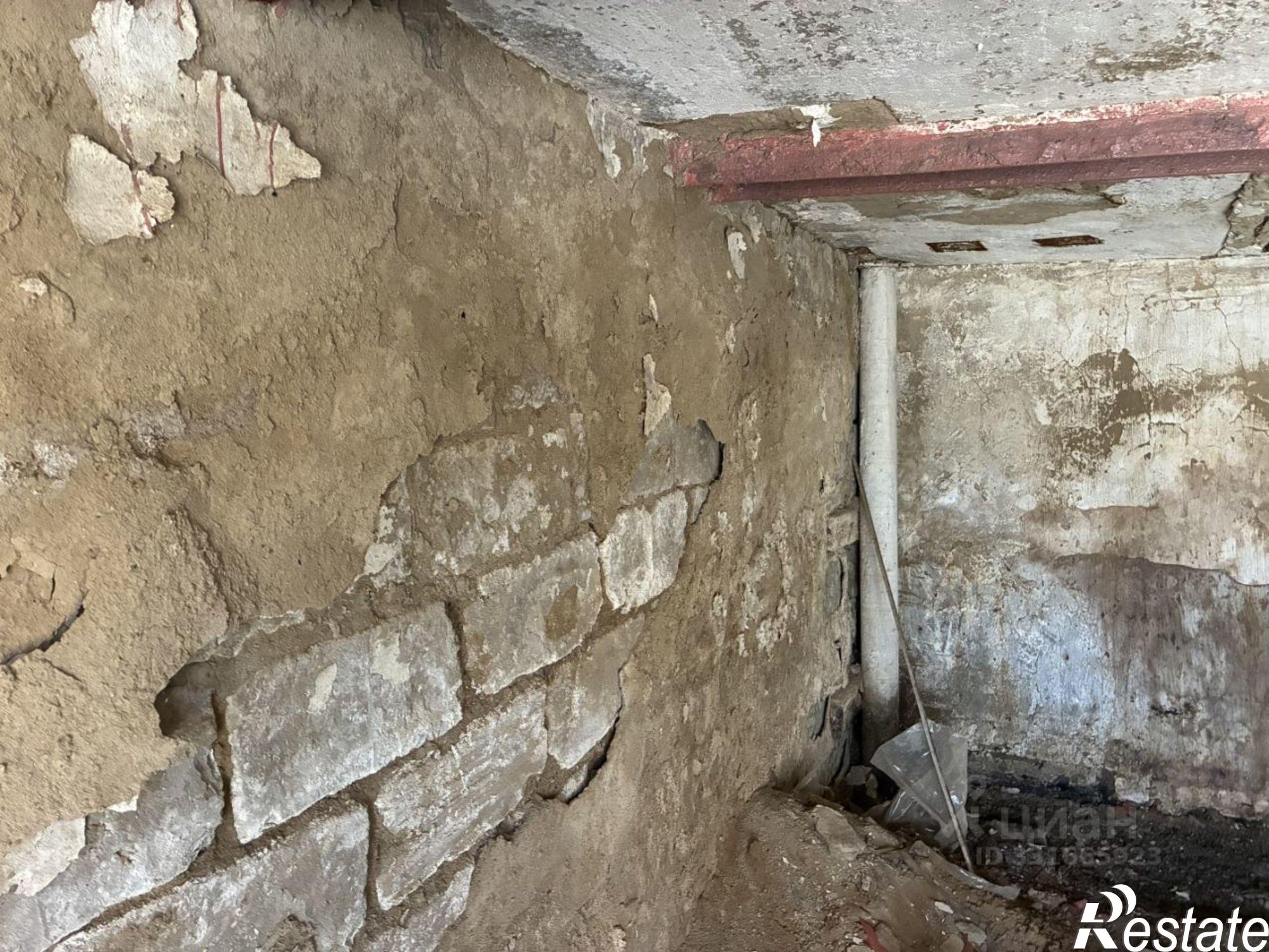 Купить гараж, место в паркинге за 230 000 рублей