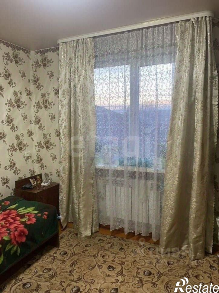 2-комн квартира ул Горького, 1,  д. 1