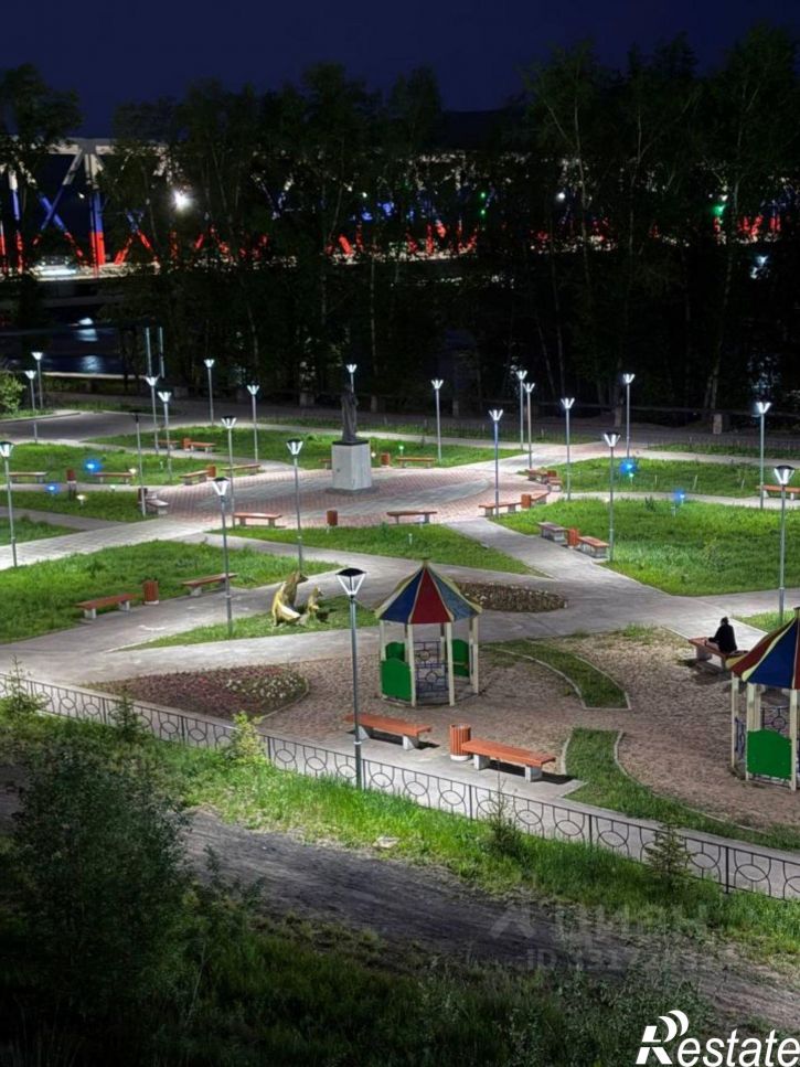 3-комн квартира ул Гайдара, 10,  д. 10